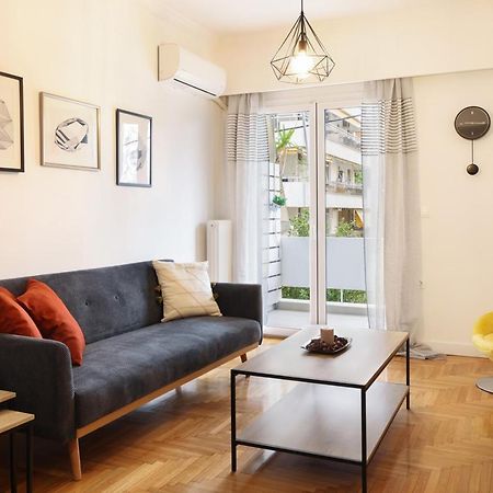 Comfort & Relax Apartment In Athens Riviera Esterno foto