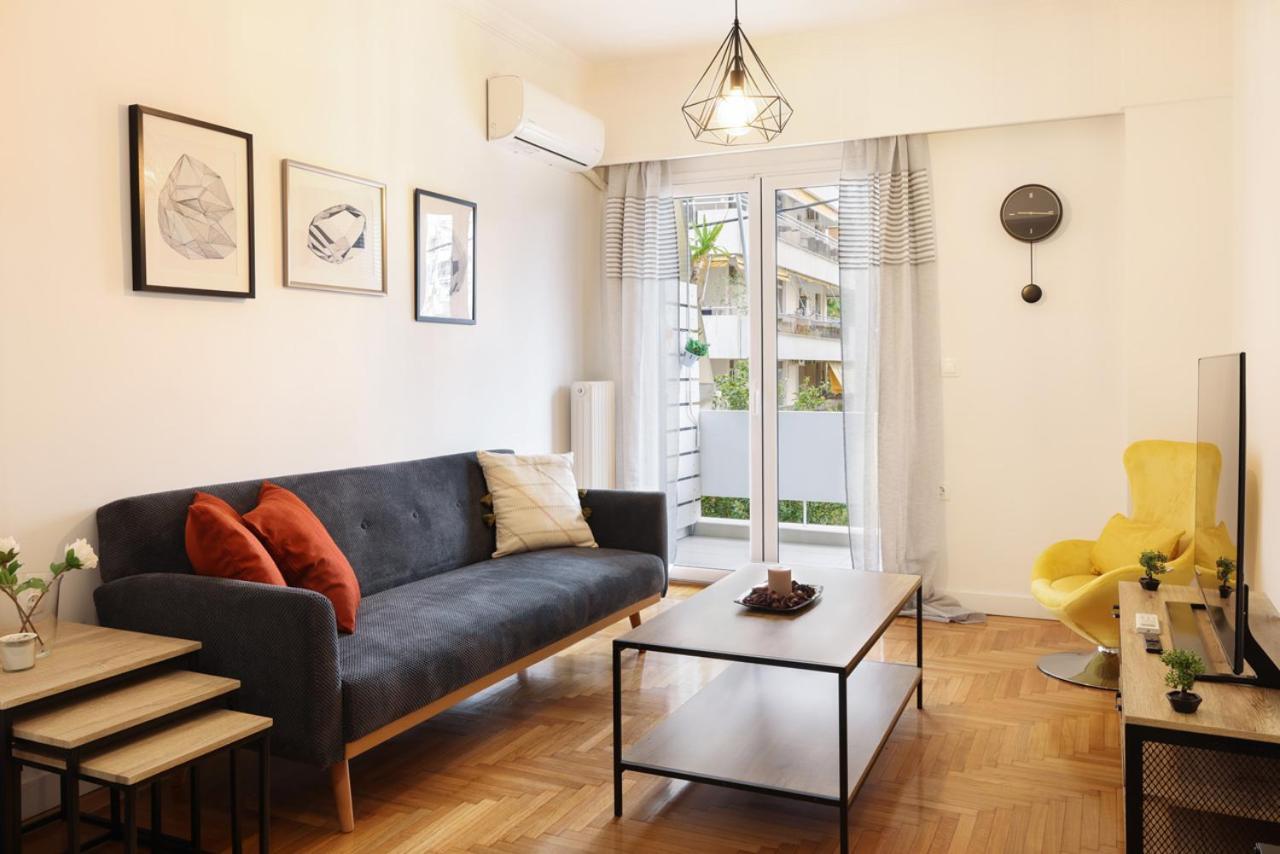 Comfort & Relax Apartment In Athens Riviera Esterno foto