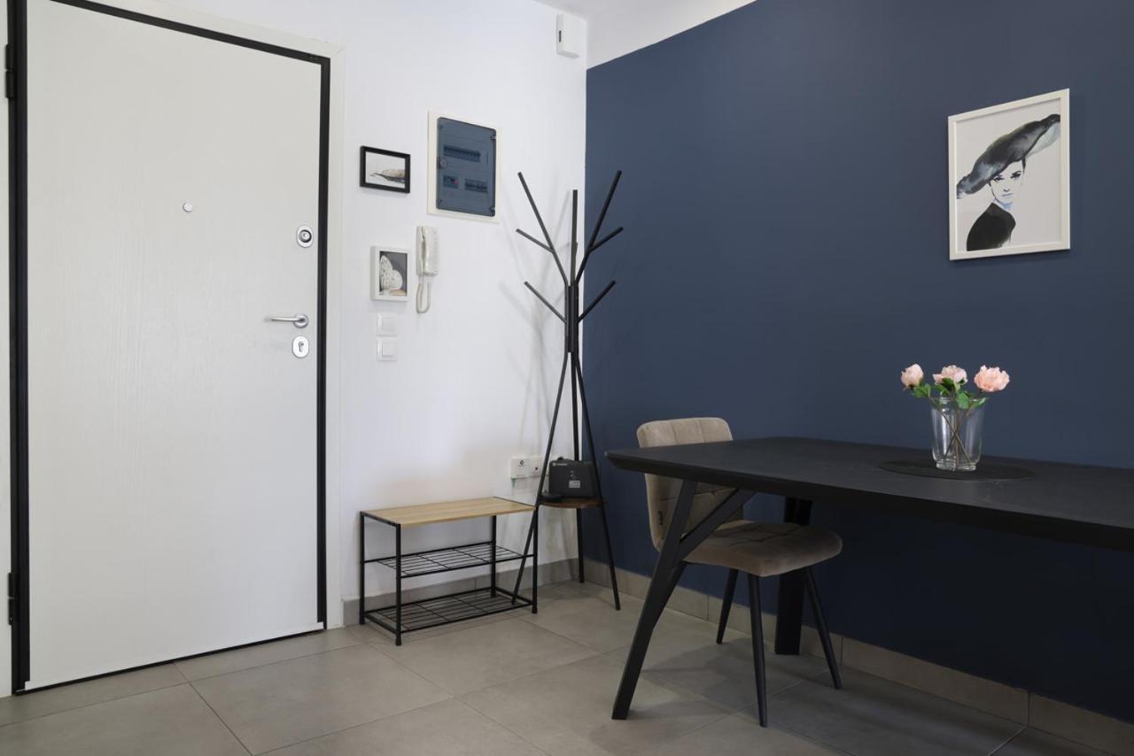 Comfort & Relax Apartment In Athens Riviera Esterno foto